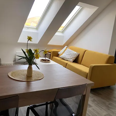 Apartment X28