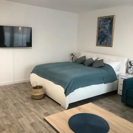X28 Apartment