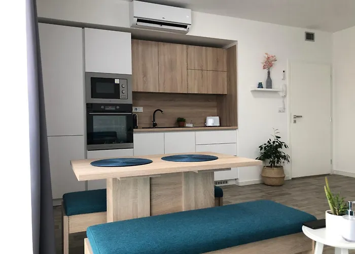 Apartment X28
